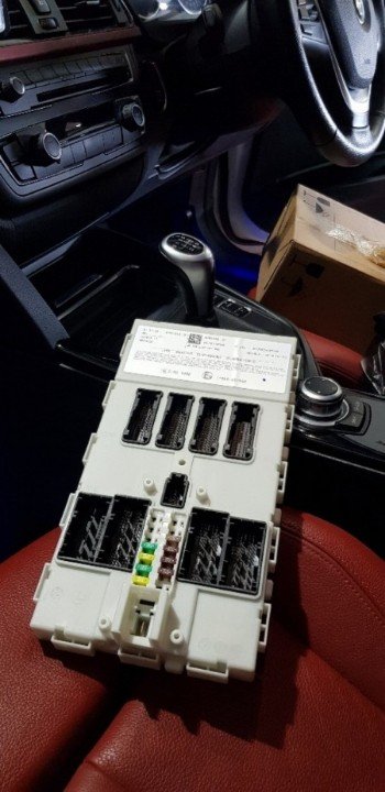 bmw_f30_fem_fitting_and_programming-600×1234-450×926-350×720.jpg
